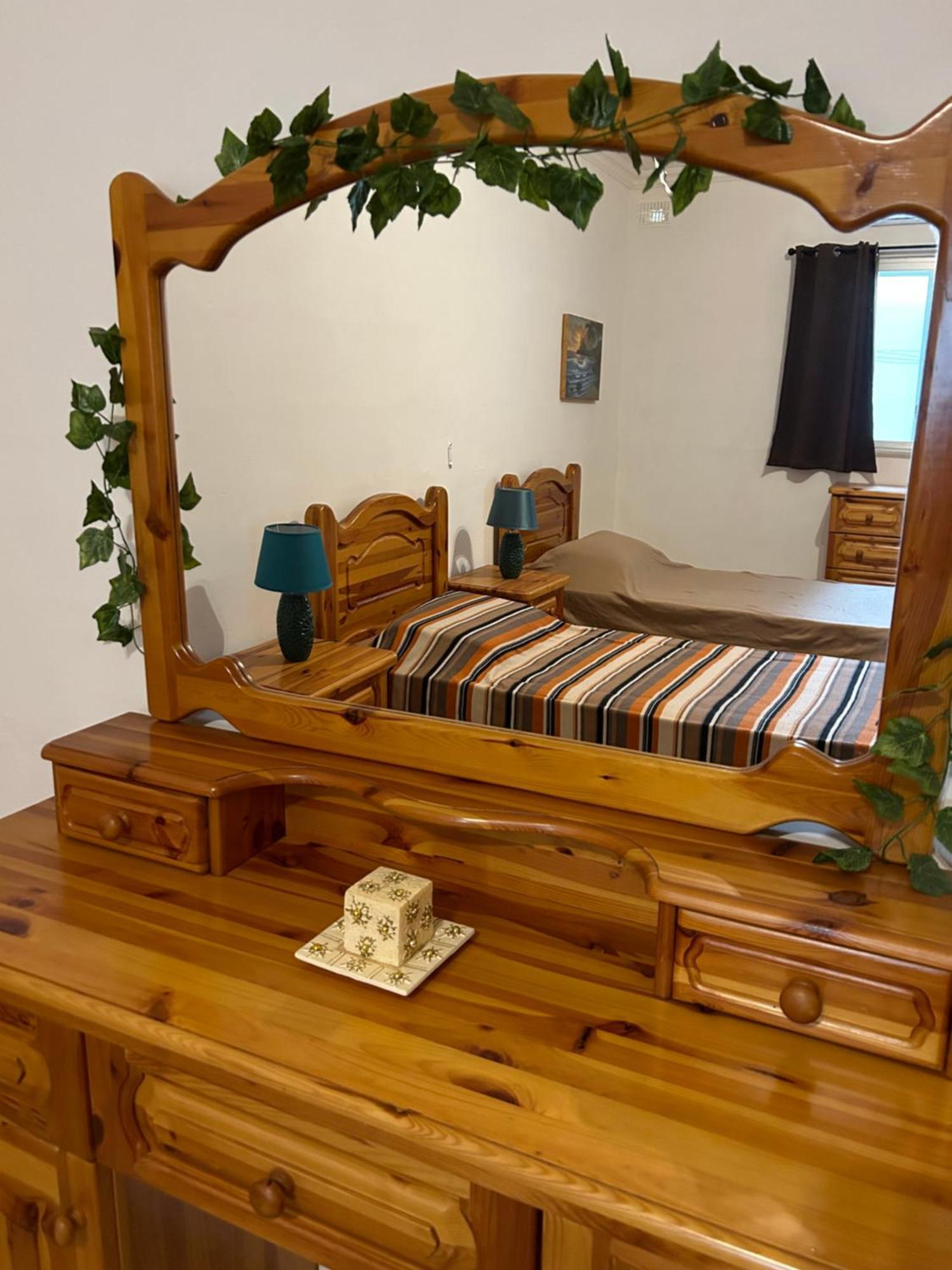 Beach Front 3-Bedroom Holiday Home เมลลิฮา ภายนอก รูปภาพ